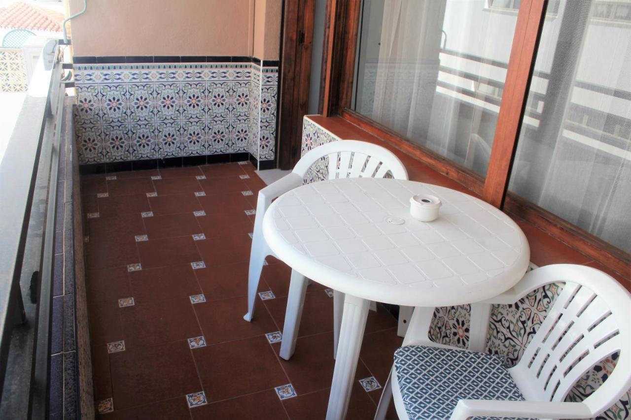 Elizabeth Beach Apartment With Seaviews! Torremolinos Exterior foto